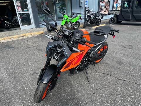 2024 KTM 990 Duke in Bellingham, Washington - Photo 2