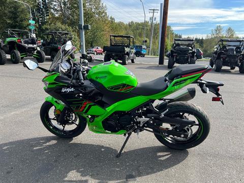 2023 Kawasaki Ninja 400 ABS KRT Edition in Bellingham, Washington - Photo 4