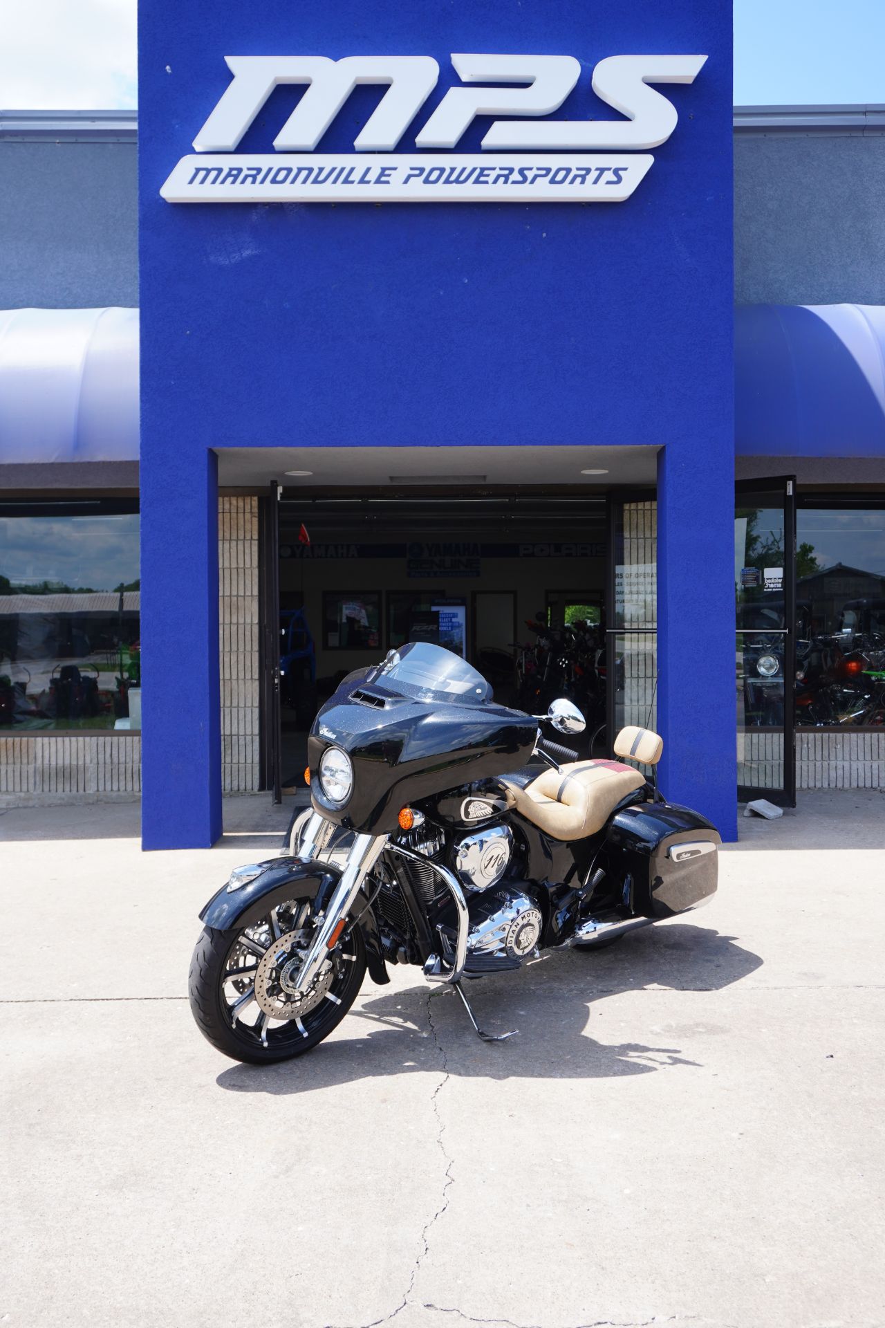 2020 Indian Motorcycle Chieftain® Limited in Marionville, Missouri - Photo 2