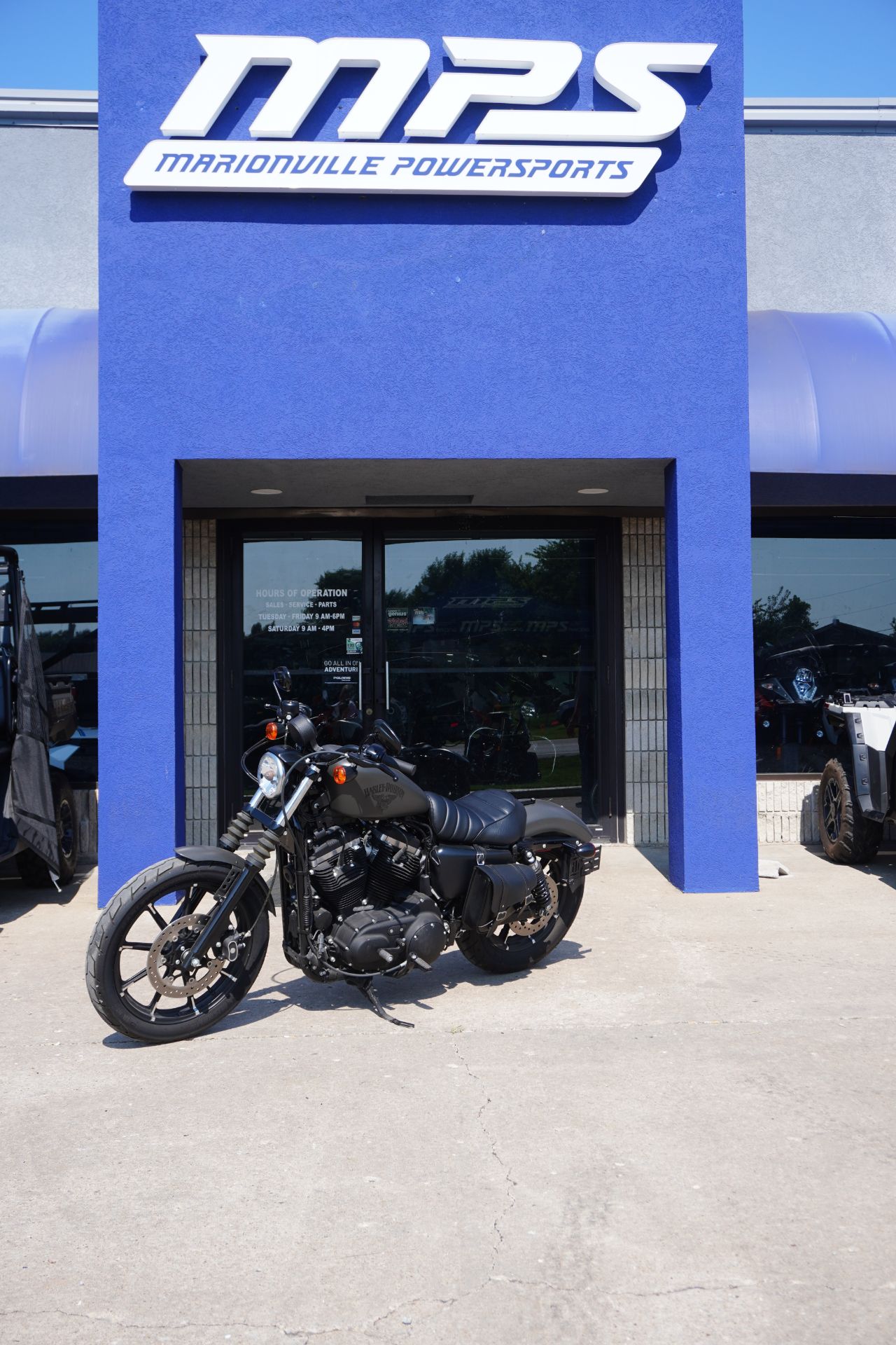 2018 Harley-Davidson Iron 883™ in Marionville, Missouri - Photo 3