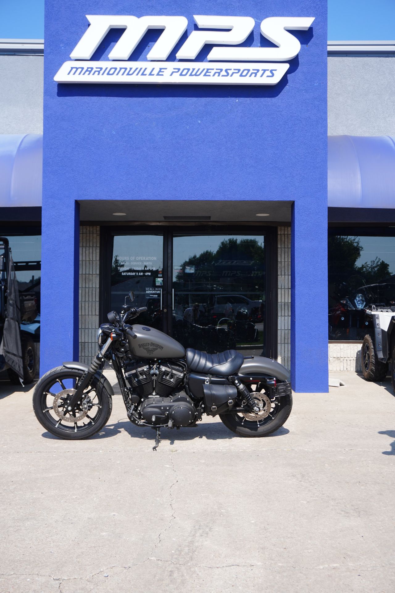 2018 Harley-Davidson Iron 883™ in Marionville, Missouri - Photo 4