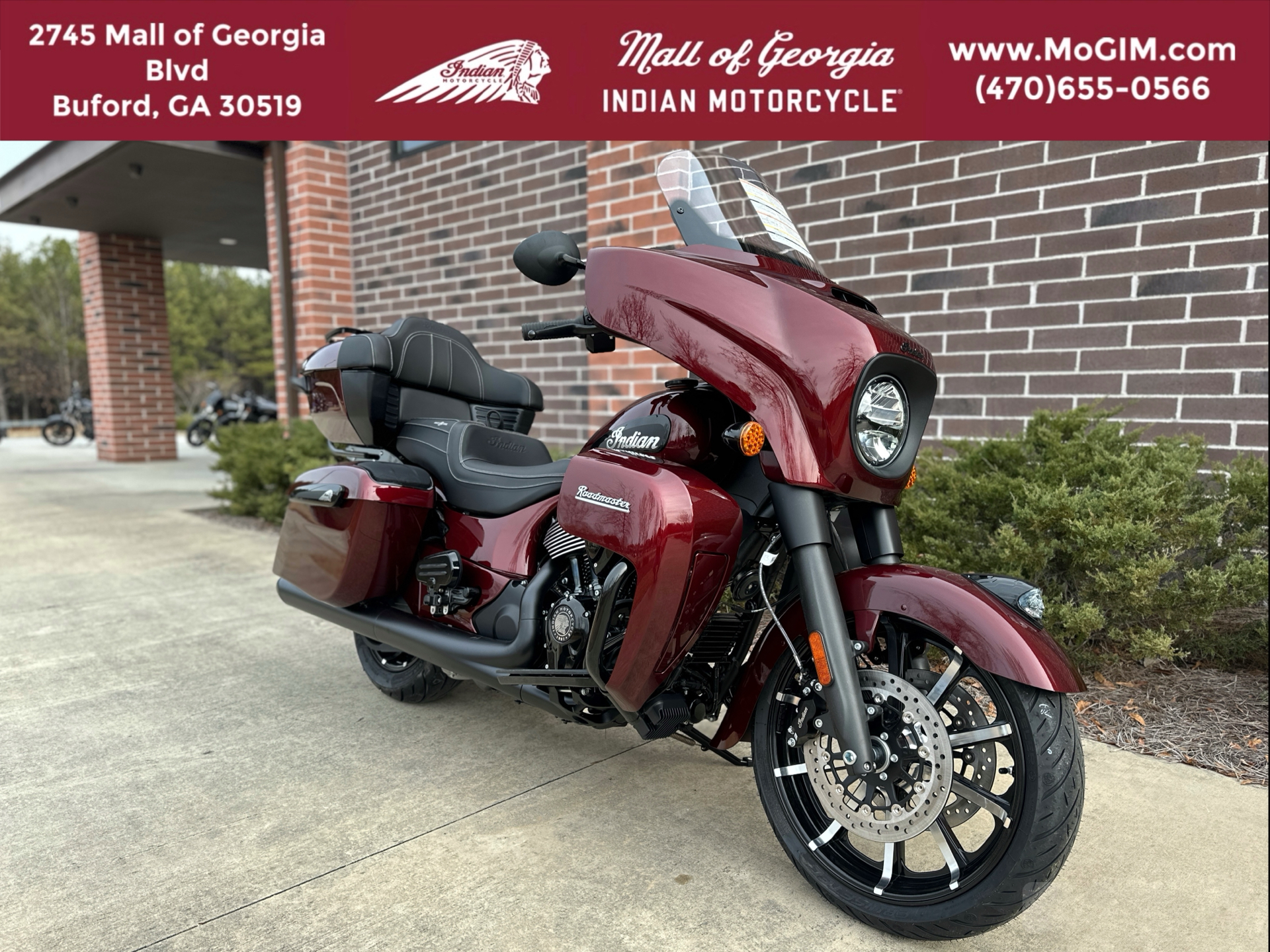 2024 Indian Motorcycle Roadmaster® Dark Horse® with PowerBand Audio Package in Buford, Georgia - Photo 3