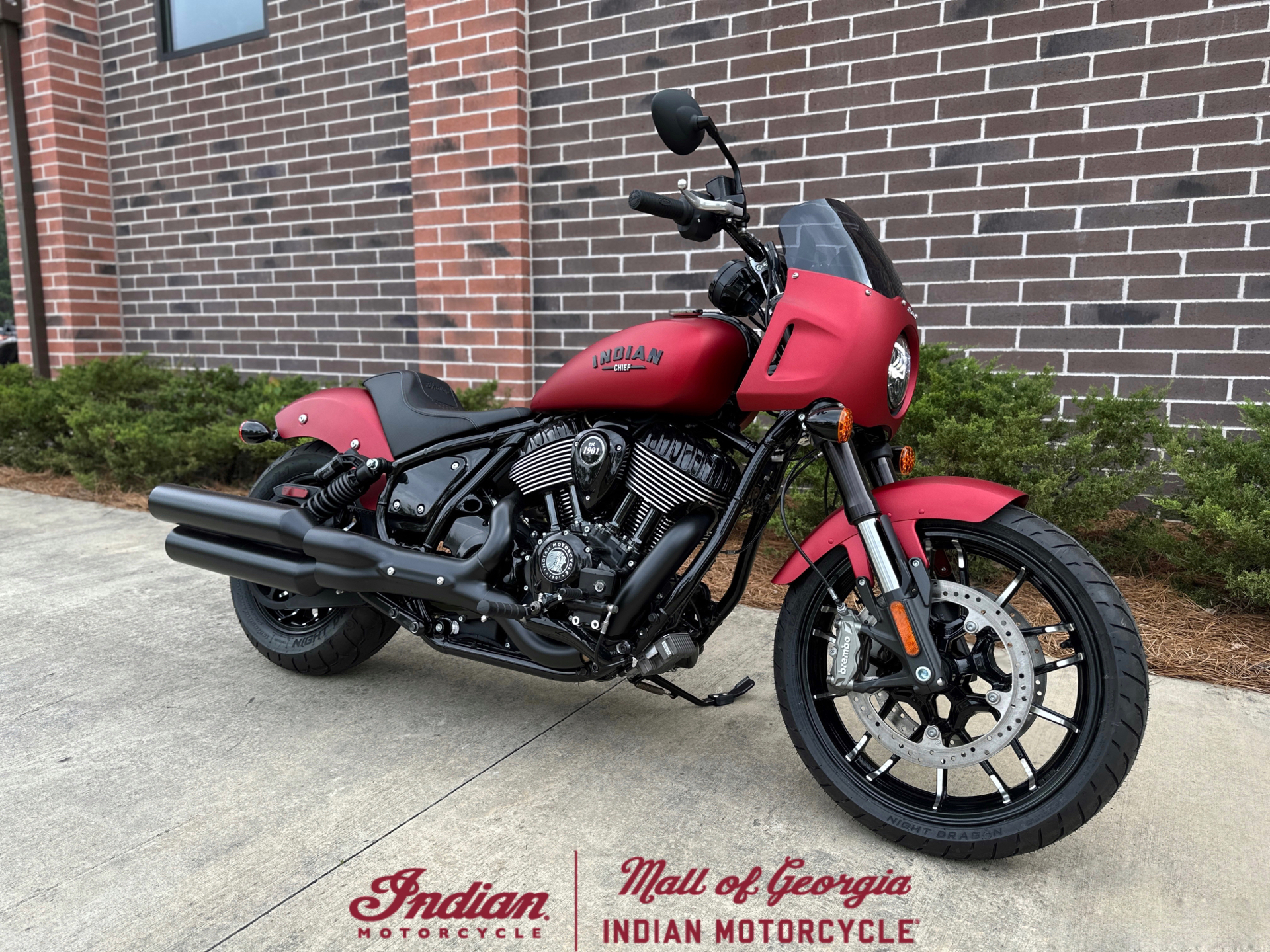 2023 Indian Motorcycle Sport Chief Dark Horse® in Buford, Georgia - Photo 2