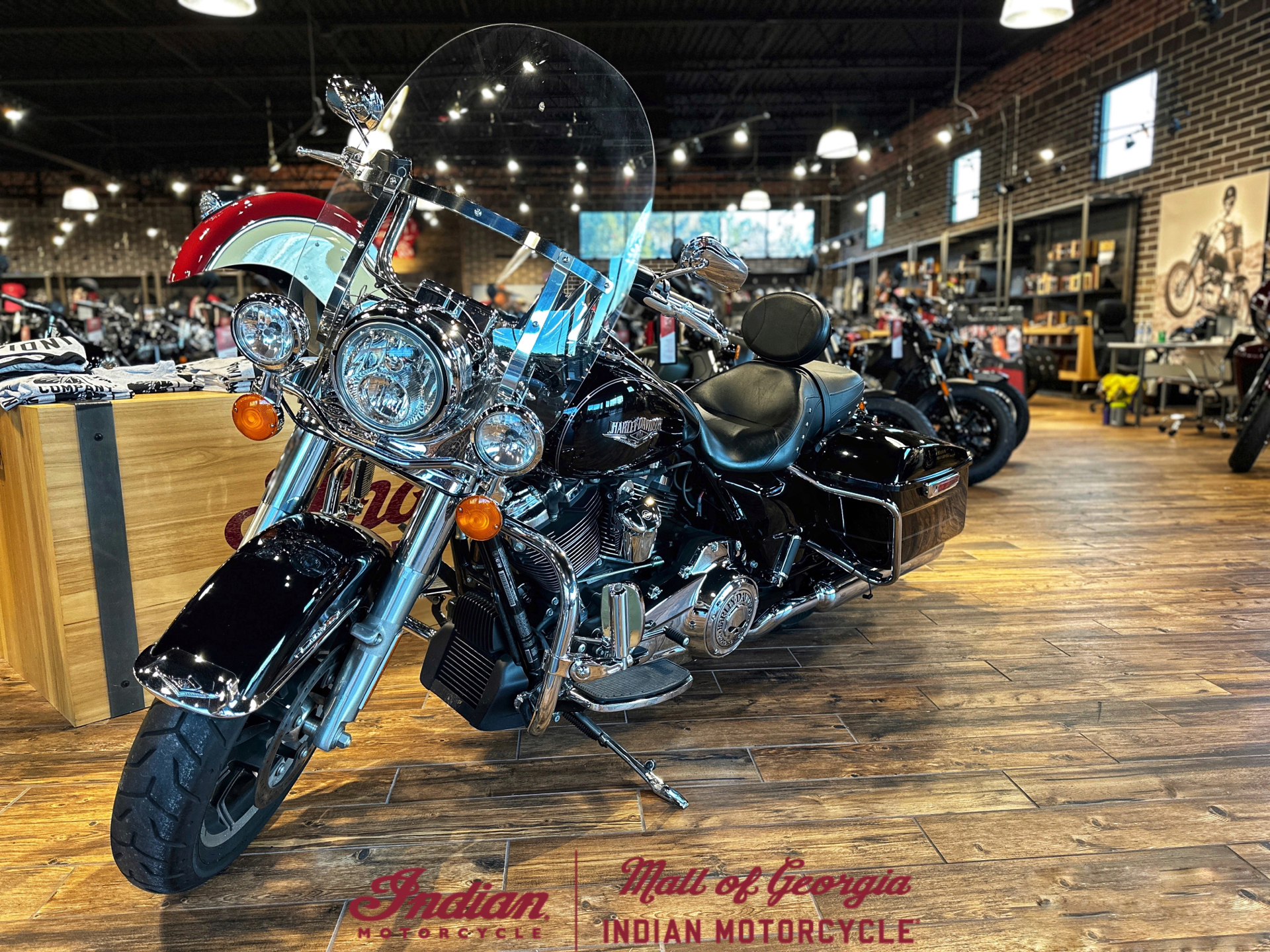 2017 Harley-Davidson Road King® in Buford, Georgia - Photo 3