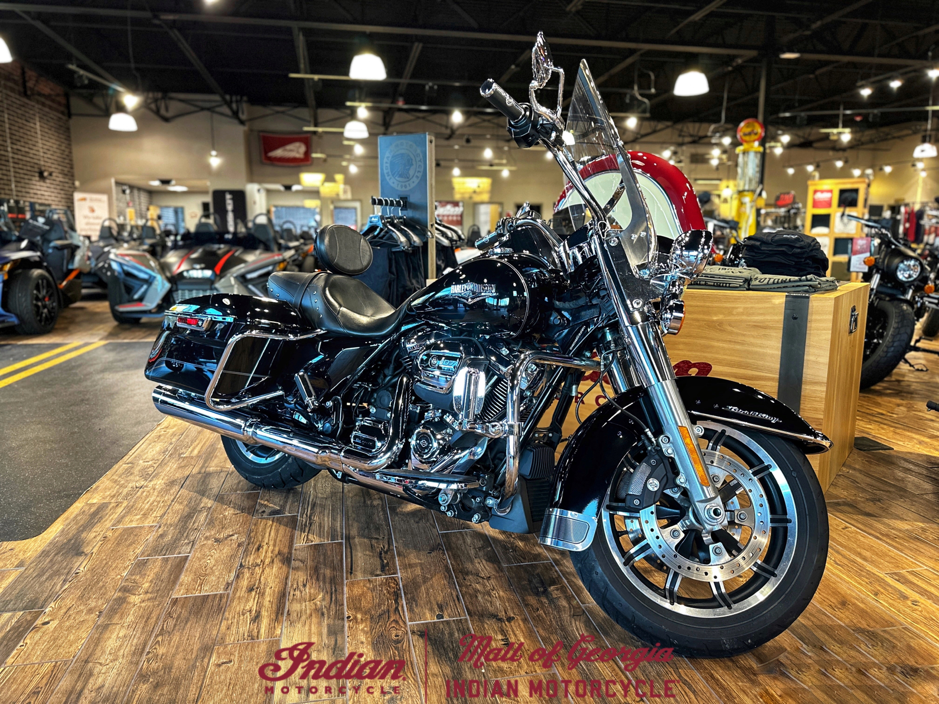 2017 Harley-Davidson Road King® in Buford, Georgia - Photo 4