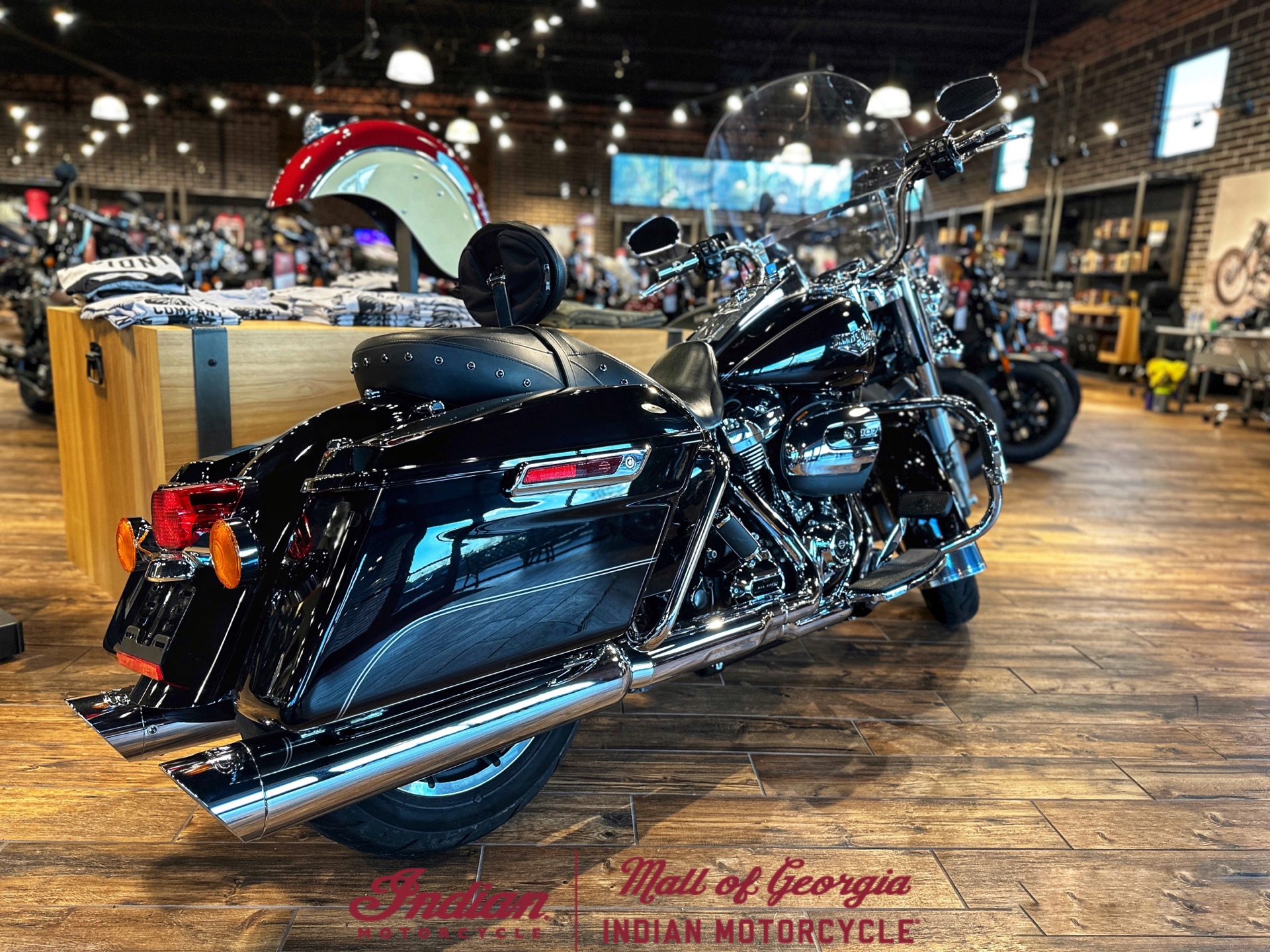 2017 Harley-Davidson Road King® in Buford, Georgia - Photo 6