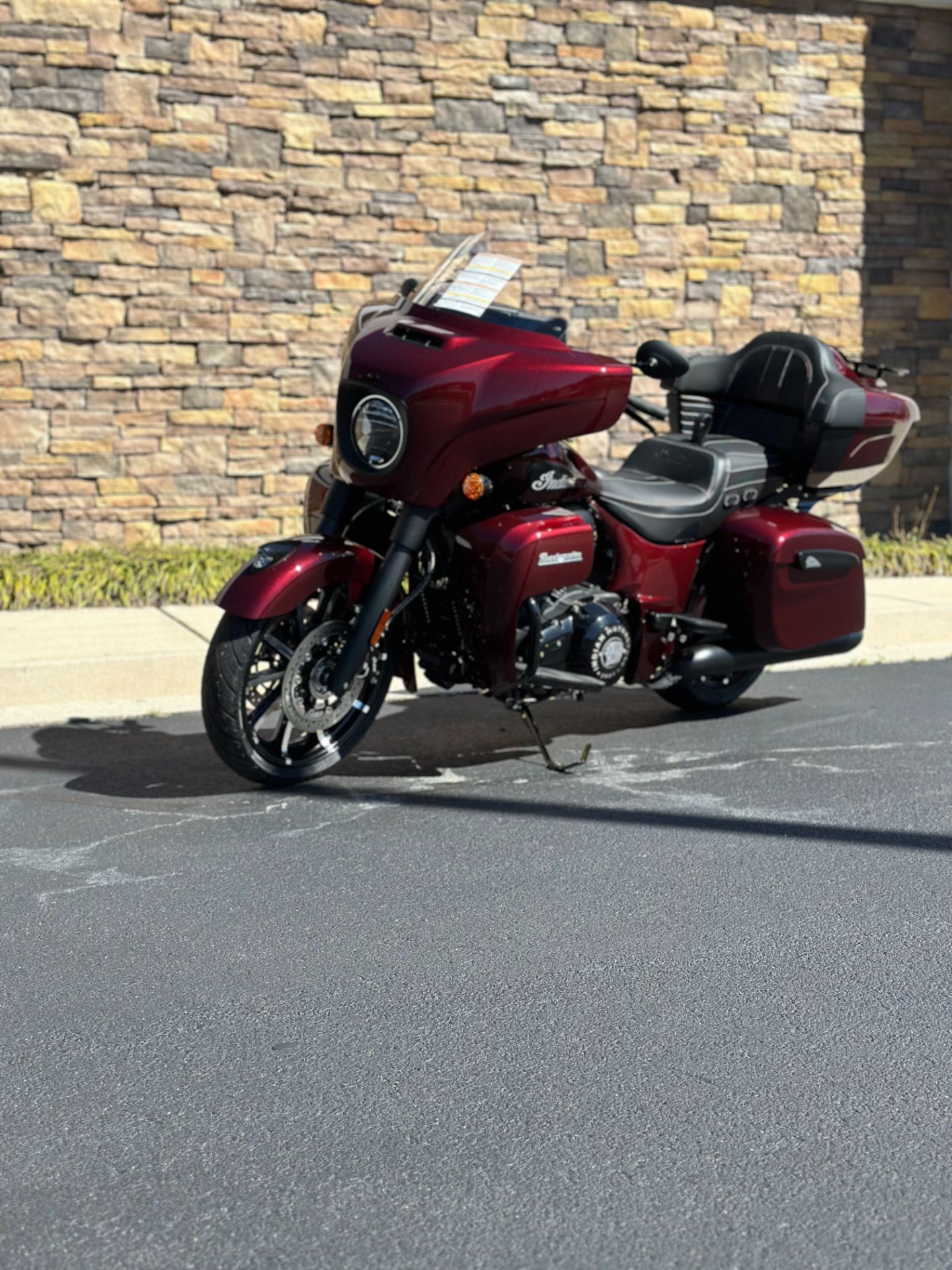 2024 Indian Motorcycle Roadmaster® Dark Horse® in Covington, Georgia - Photo 2