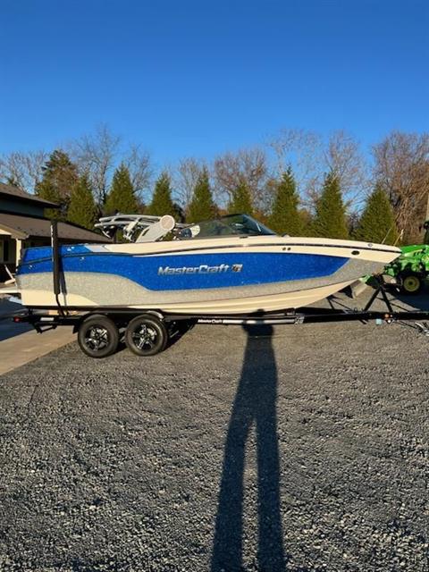 2024 Mastercraft XT22 in Unionville, Virginia - Photo 3