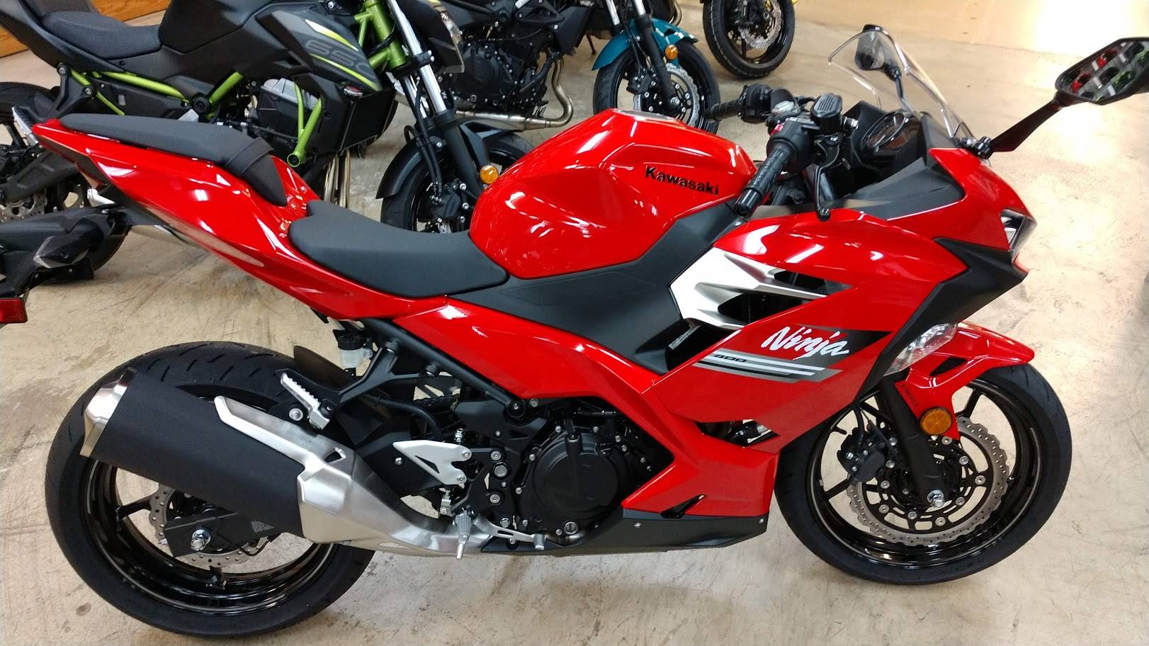 New 2021 Kawasaki Ninja 400 Abs Passion Red Motorcycles In Unionville Va Kawa96757