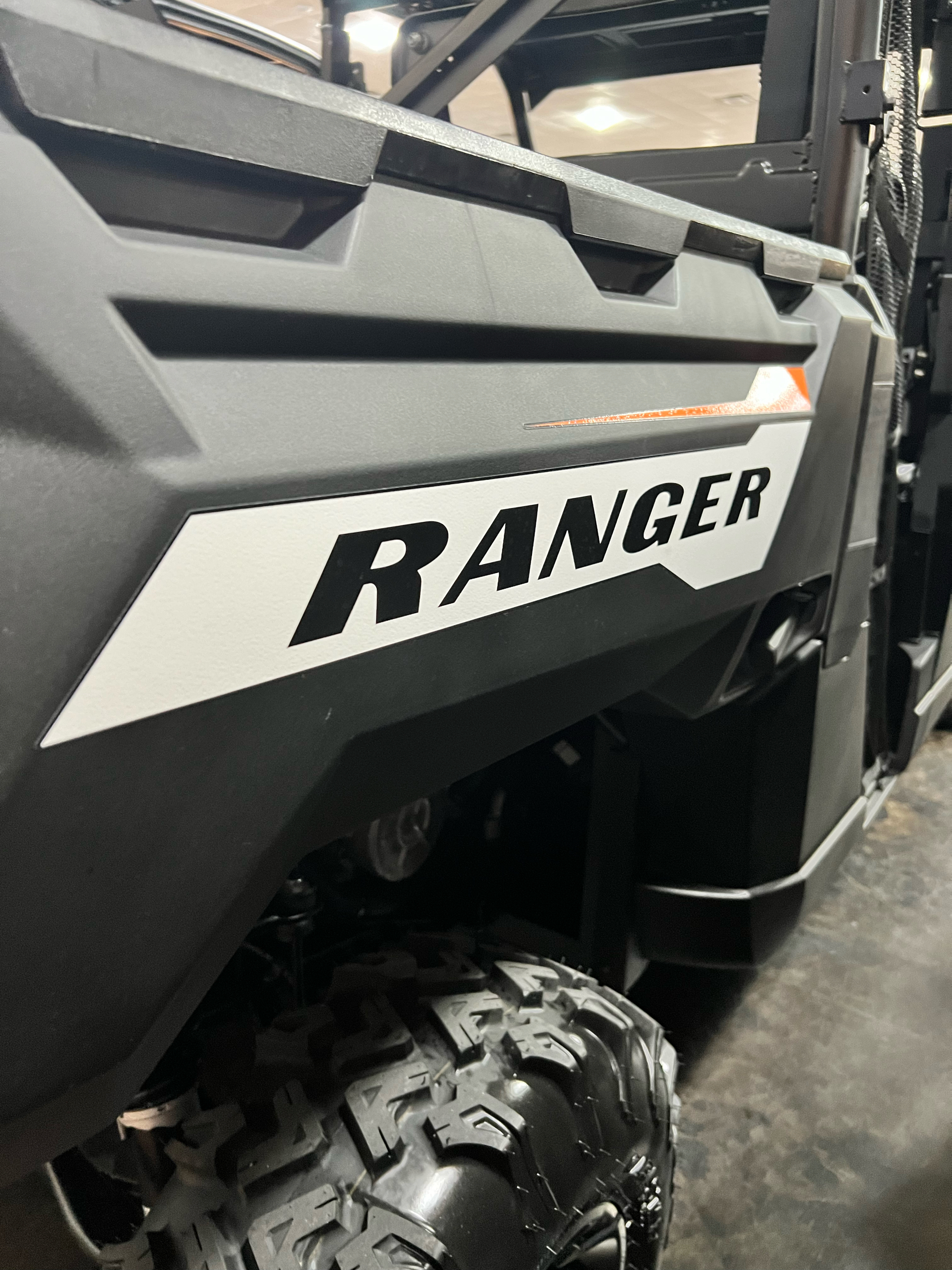 2025 Polaris Ranger Crew 1000 Premium in Angleton, Texas - Photo 4