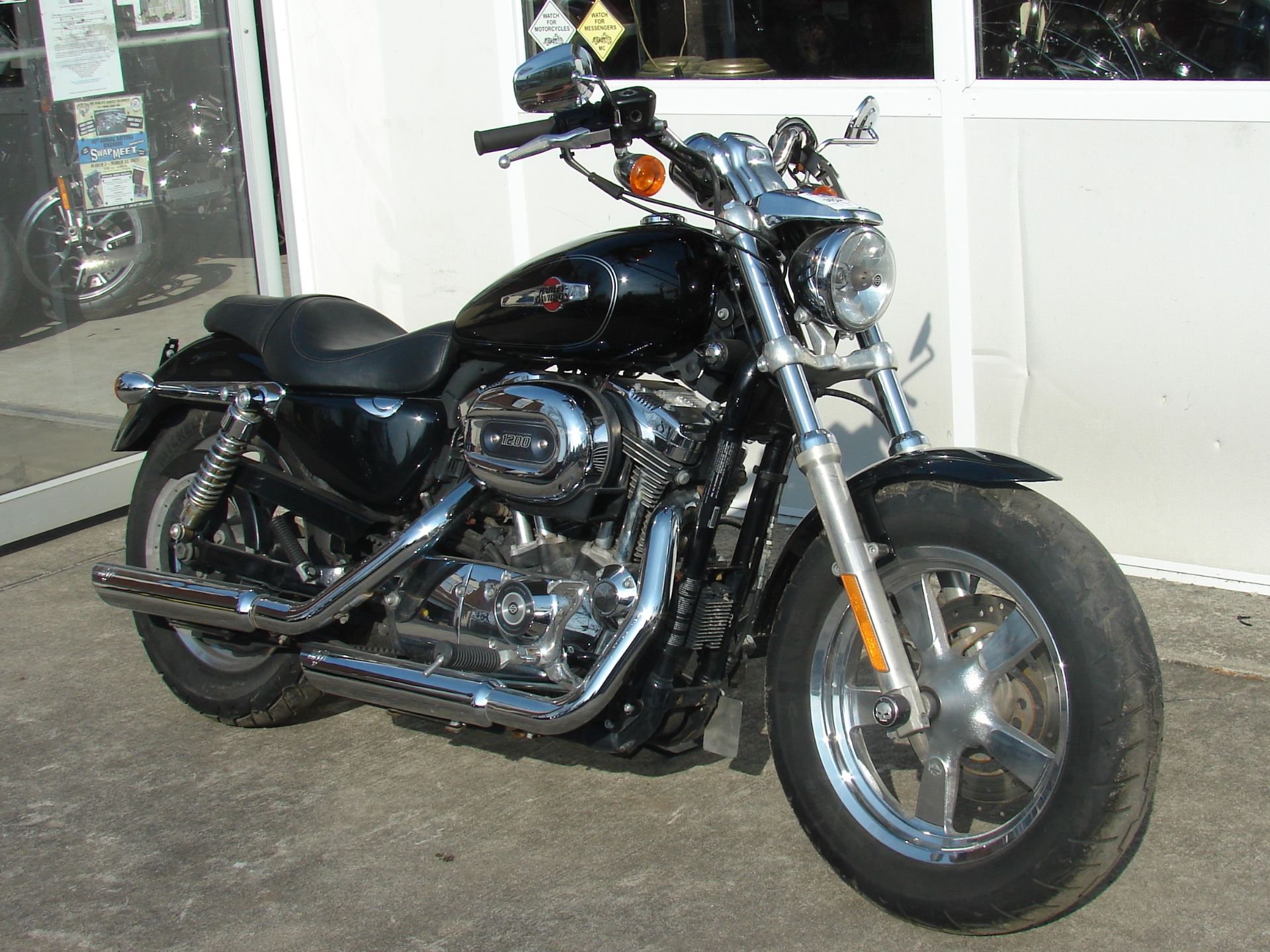 2012 Harley-Davidson XL 1200 Sportster Custom in Williamstown, New Jersey - Photo 4