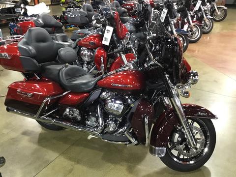 2018 Harley-Davidson Ultra Limited in Cedar Rapids, Iowa - Photo 1