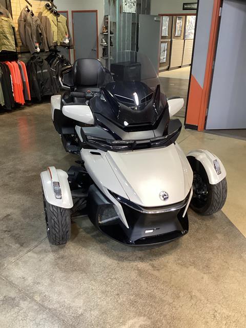 2020 Can-Am Spyder RT Limited in Cedar Rapids, Iowa - Photo 2