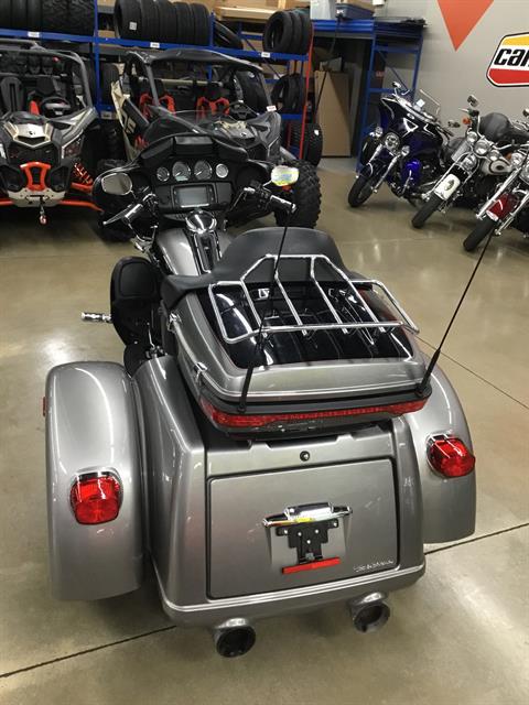 2016 Harley-Davidson Tri Glide® Ultra in Cedar Rapids, Iowa - Photo 4