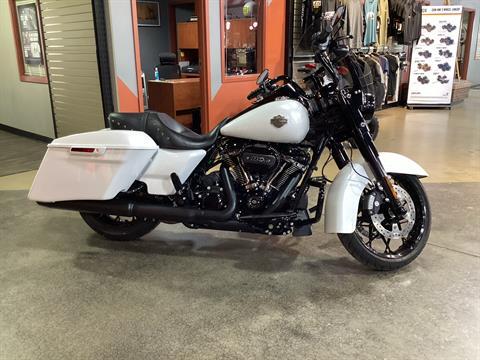 2024 Harley-Davidson Road King® Special in Cedar Rapids, Iowa - Photo 1
