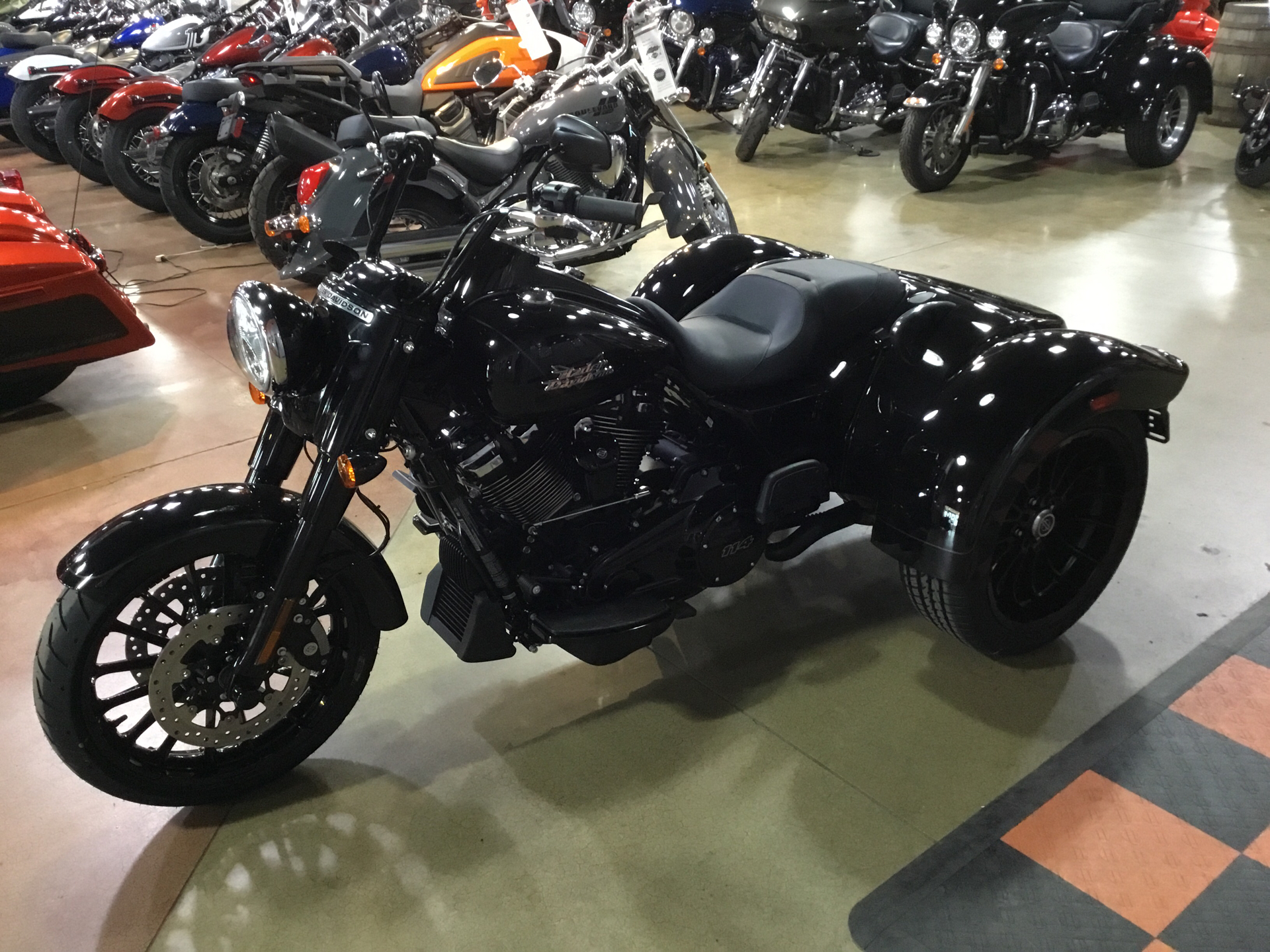 2024 Harley-Davidson Freewheeler® in Cedar Rapids, Iowa - Photo 3