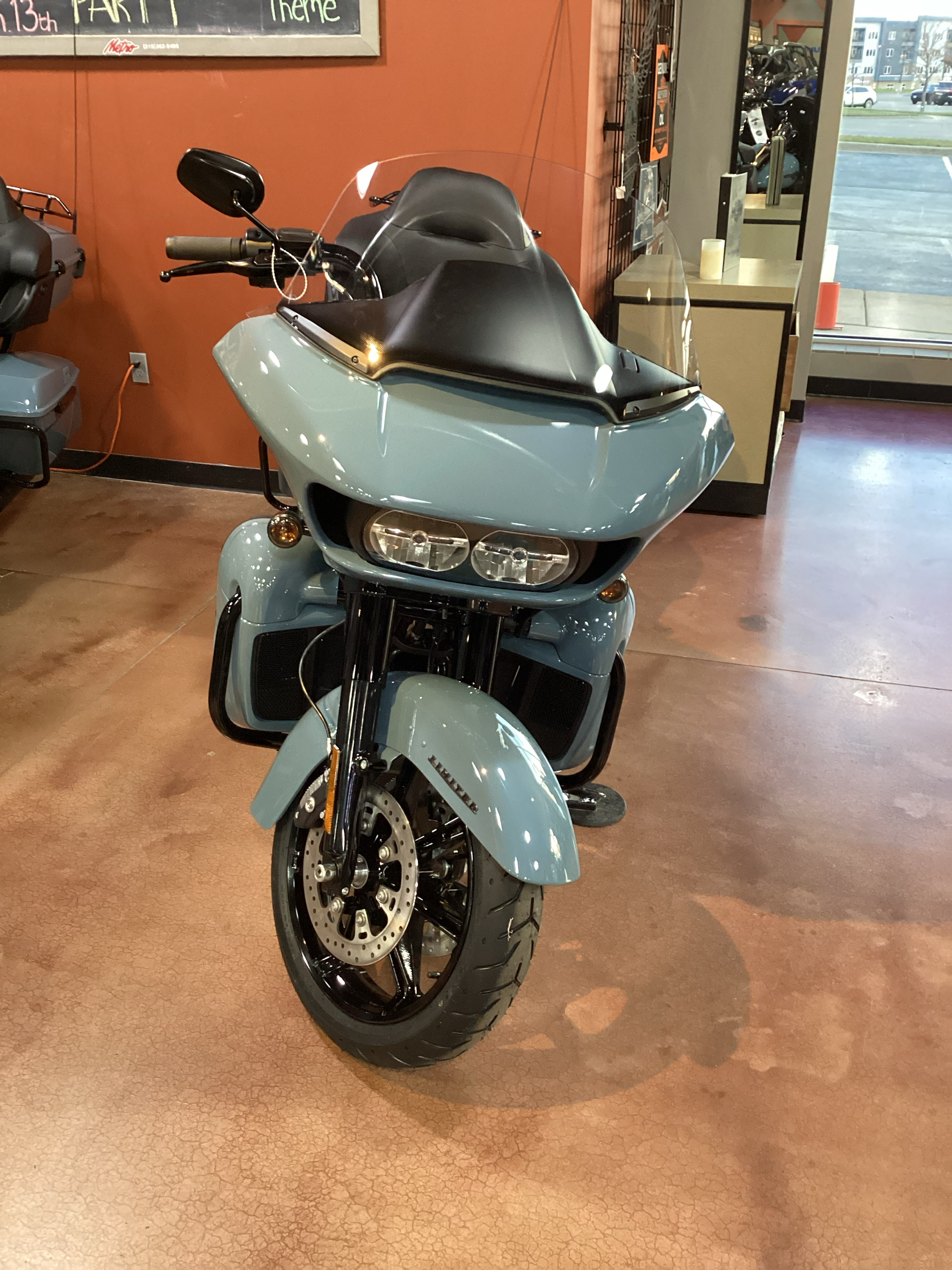 2024 Harley-Davidson Road Glide® Limited in Cedar Rapids, Iowa - Photo 2