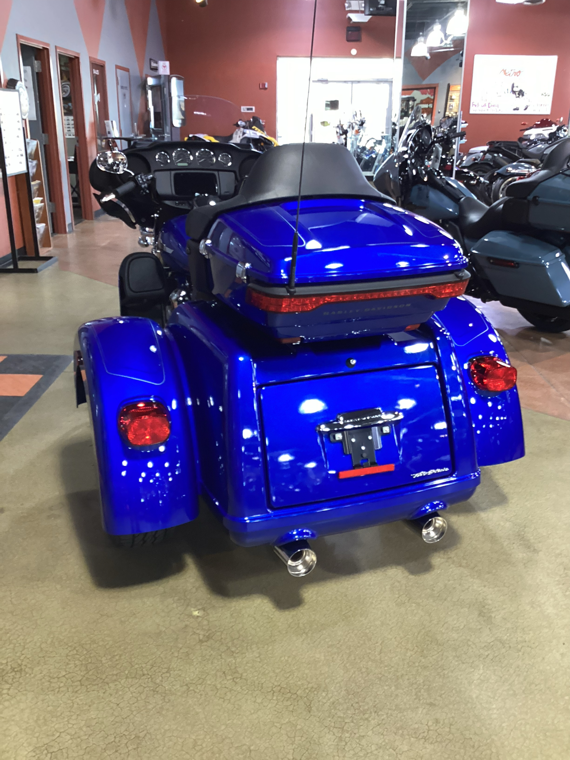 2024 Harley-Davidson Tri Glide® Ultra in Cedar Rapids, Iowa - Photo 4