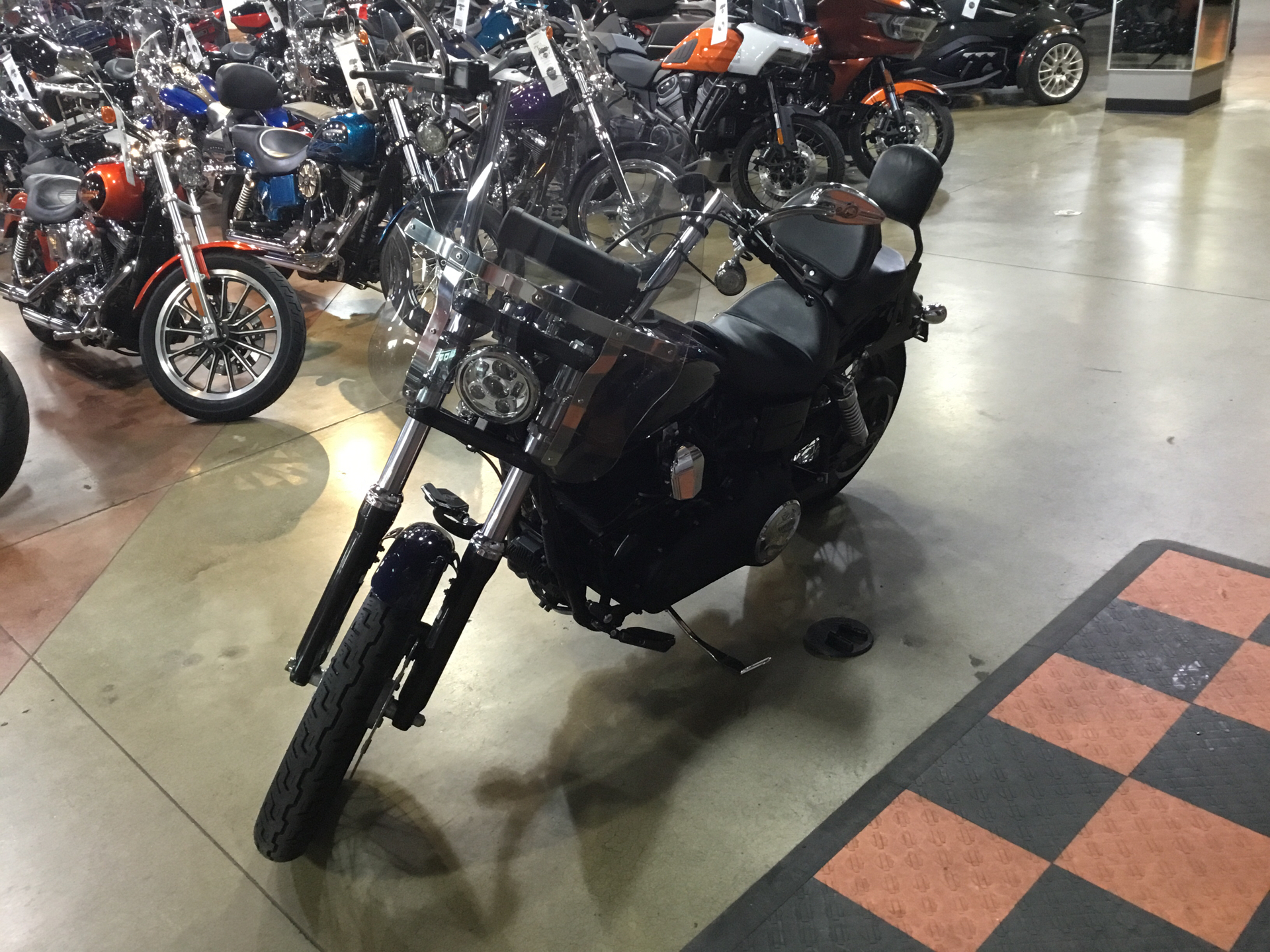 2013 Harley-Davidson Dyna® Street Bob® in Cedar Rapids, Iowa - Photo 3