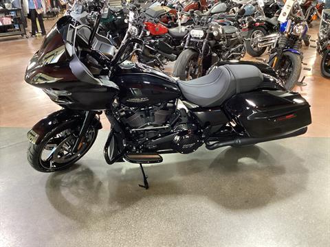 2024 Harley-Davidson Road Glide® in Cedar Rapids, Iowa - Photo 3