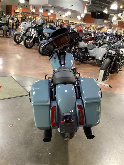 2024 Harley-Davidson Street Glide® in Cedar Rapids, Iowa - Photo 4