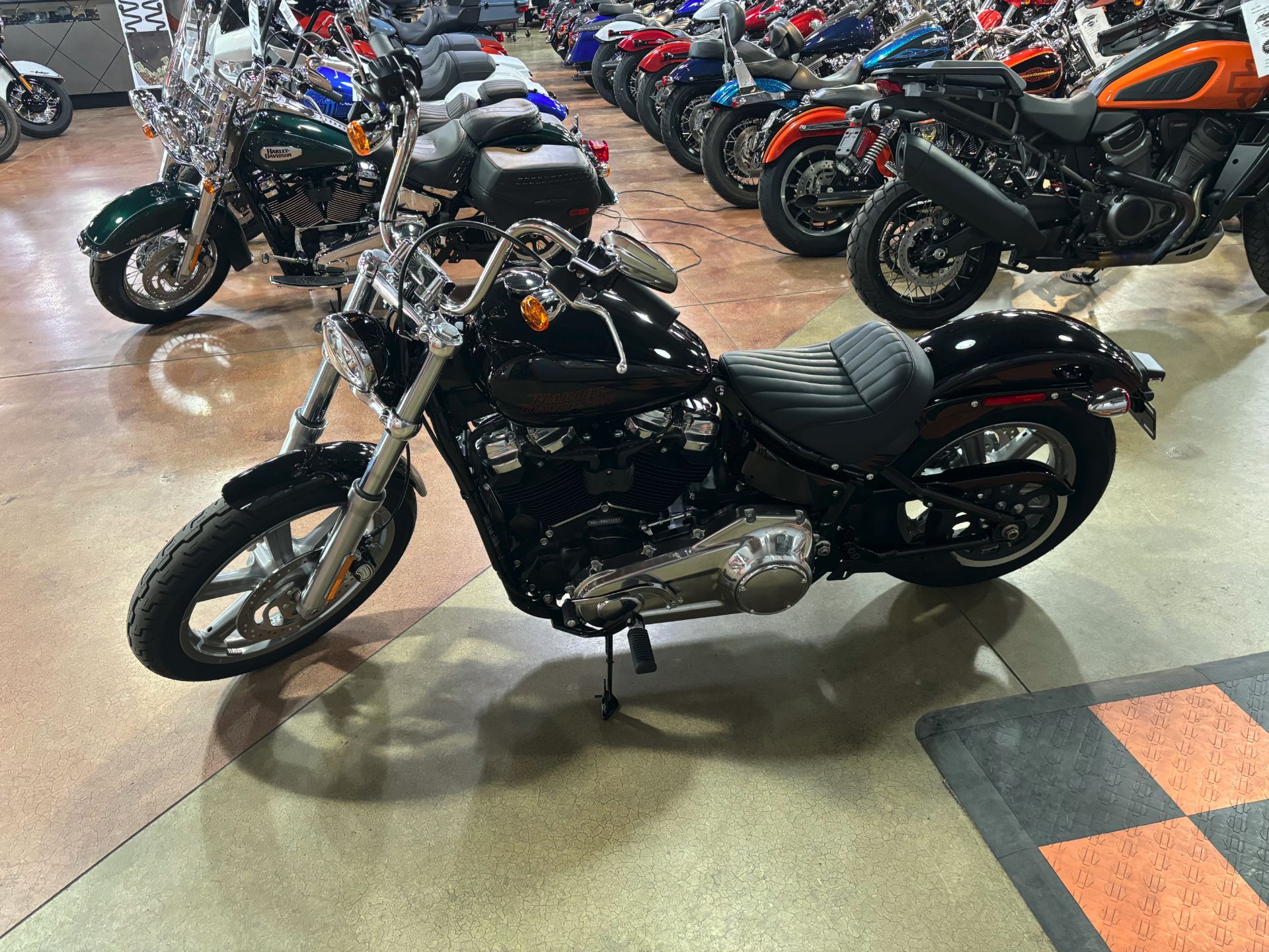 2024 Harley-Davidson Softail® Standard in Cedar Rapids, Iowa - Photo 3