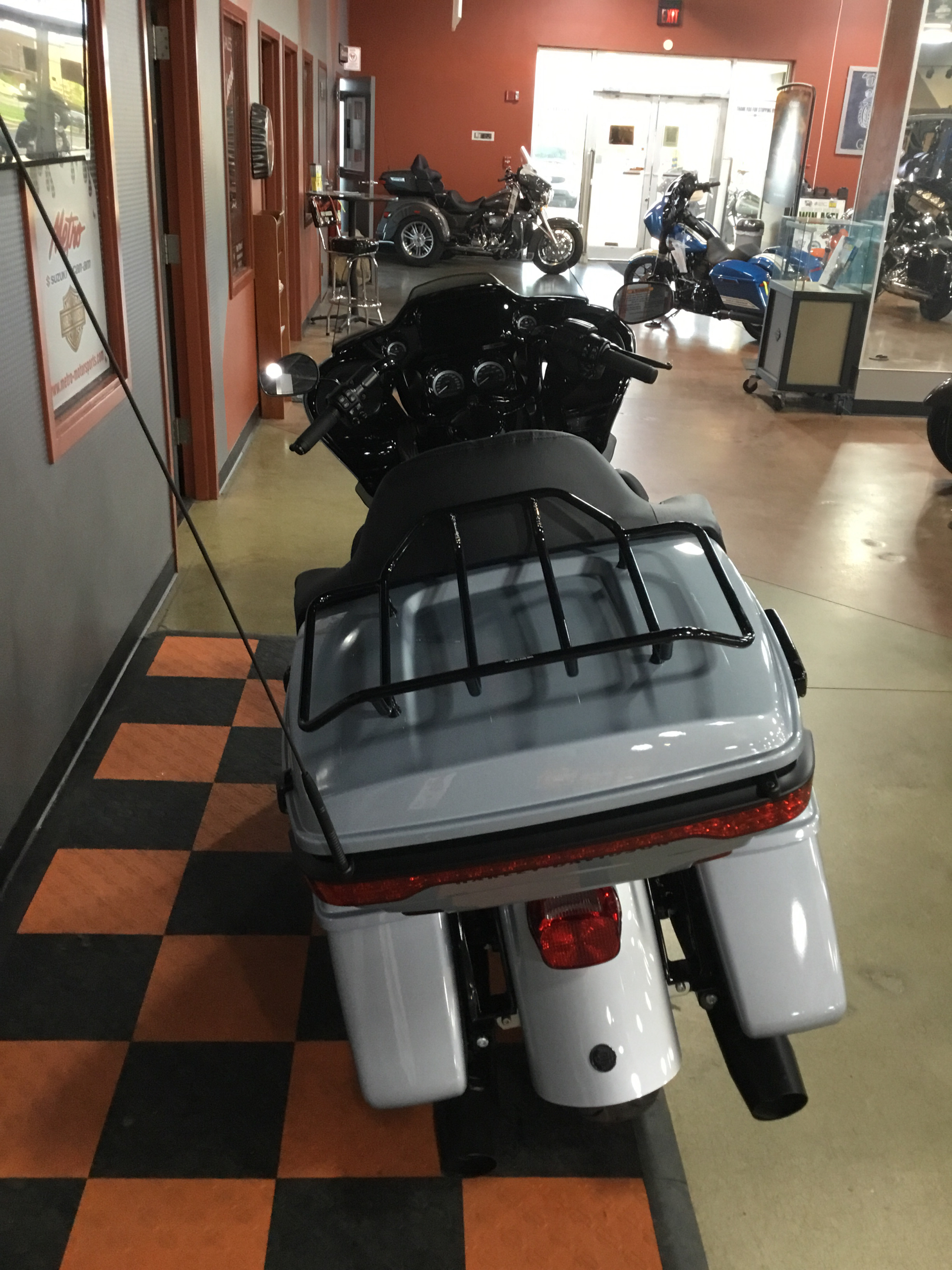 2023 Harley-Davidson Road Glide® Limited in Cedar Rapids, Iowa - Photo 4