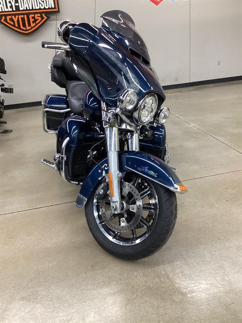 2016 Harley-Davidson Ultra Limited in Cedar Rapids, Iowa - Photo 2