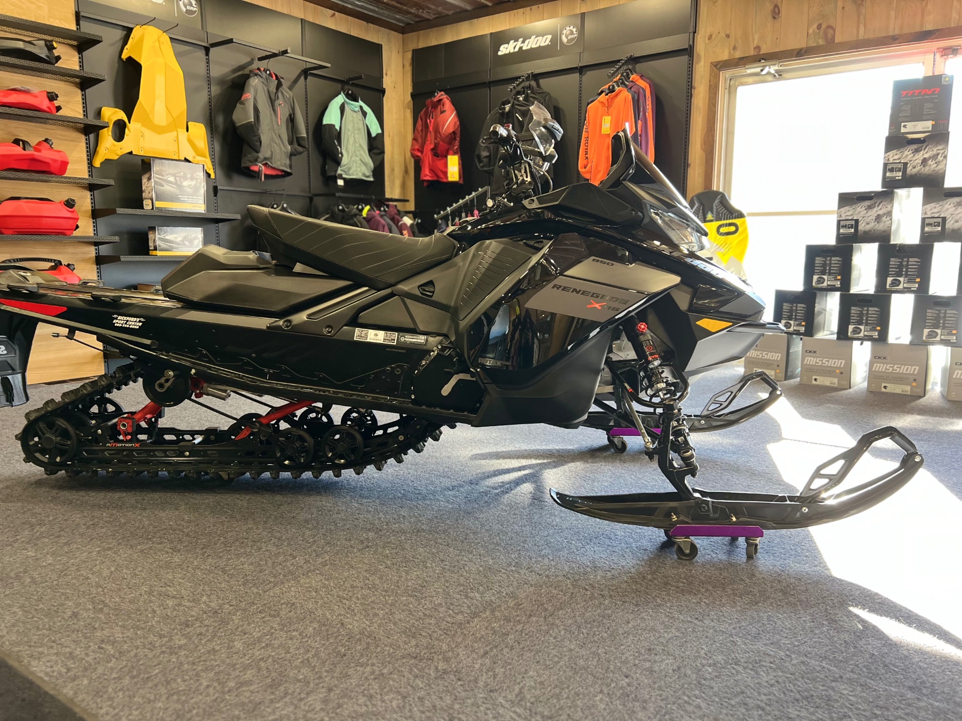 2021 Ski-Doo Renegade X-RS 850 E-TEC ES Ice Ripper XT 1.5 in Epsom, New Hampshire - Photo 1