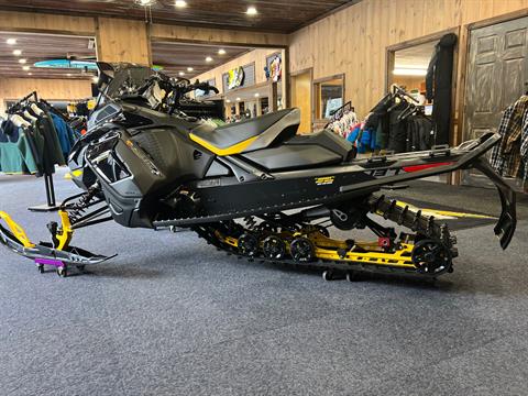 2024 Ski-Doo Renegade Adrenaline with Enduro Package 900 ACE ES Ice Ripper XT 1.25 in Epsom, New Hampshire - Photo 5