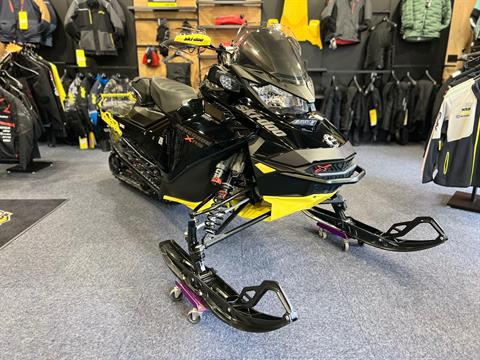 2022 Ski-Doo Renegade X-RS 850 E-TEC ES w/ Smart-Shox, Ice Ripper XT 1.5 w/ Premium Color Display in Epsom, New Hampshire - Photo 1