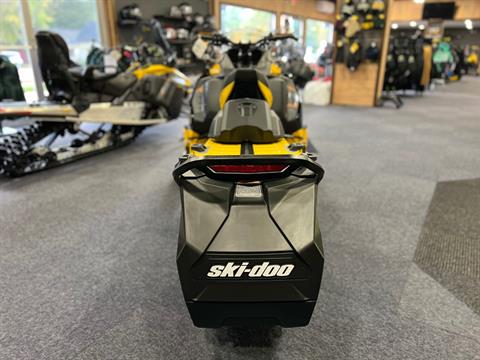 2025 Ski-Doo MXZ X 137 600R E-TEC ES Ice Ripper XT 1.5 w/ 10.25 in. Touchscreen in Epsom, New Hampshire - Photo 3