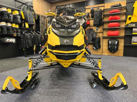 2025 Ski-Doo MXZ X 137 600R E-TEC ES Ice Ripper XT 1.5 w/ 10.25 in. Touchscreen in Epsom, New Hampshire - Photo 5