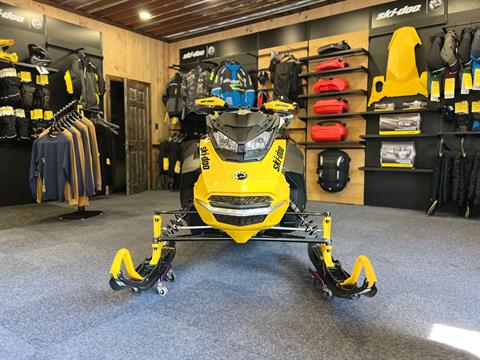 2025 Ski-Doo MXZ NEO+ 600 EFI ES RipSaw 1.25 in Epsom, New Hampshire - Photo 5