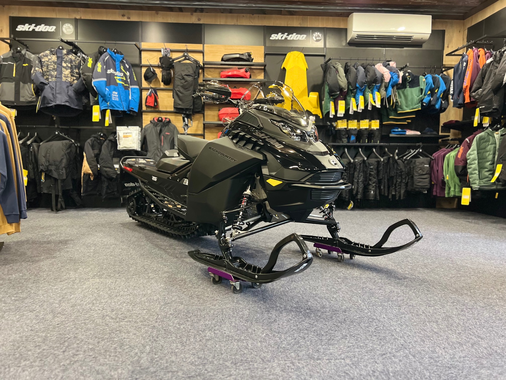 2025 Ski-Doo Backcountry Adrenaline 850 E-TEC ES Cobra 1.6 in Epsom, New Hampshire - Photo 1