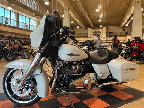 2022 Harley-Davidson Street Glide® in Pasadena, Texas - Photo 2