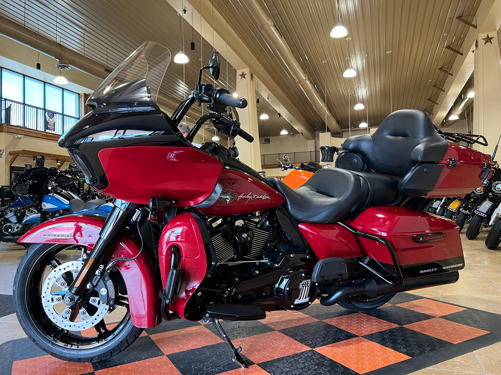 2020 Harley-Davidson Road Glide® Limited in Pasadena, Texas - Photo 4
