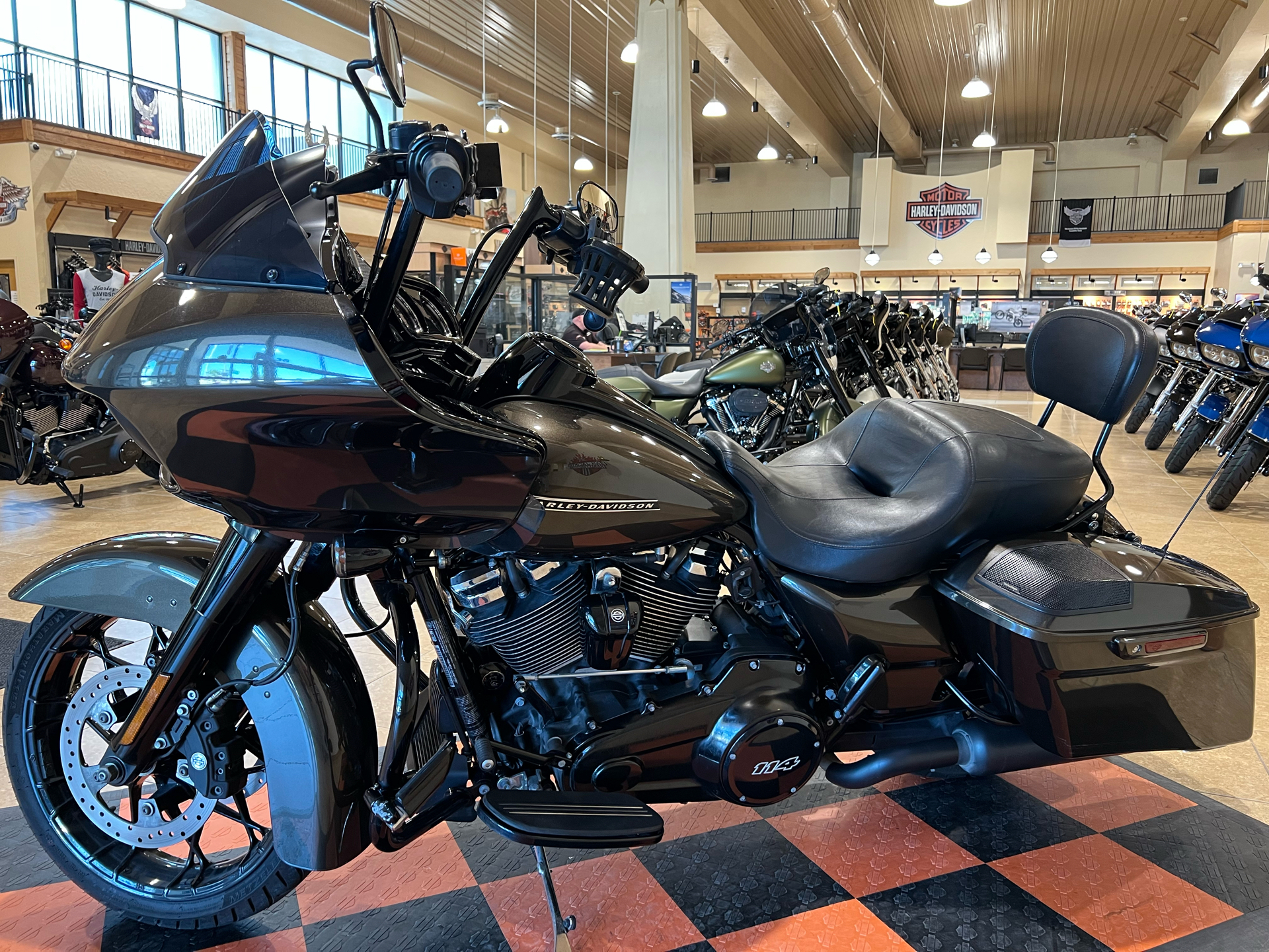 2020 Harley-Davidson Road Glide® Special in Pasadena, Texas - Photo 4