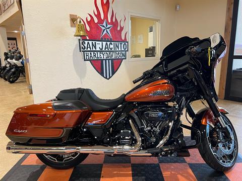 2023 Harley-Davidson CVO™ Street Glide® in Pasadena, Texas