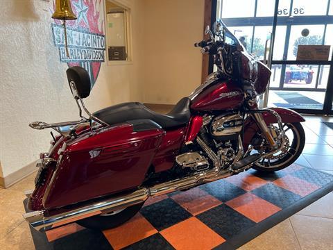 2017 Harley-Davidson Street Glide® Special in Pasadena, Texas - Photo 3