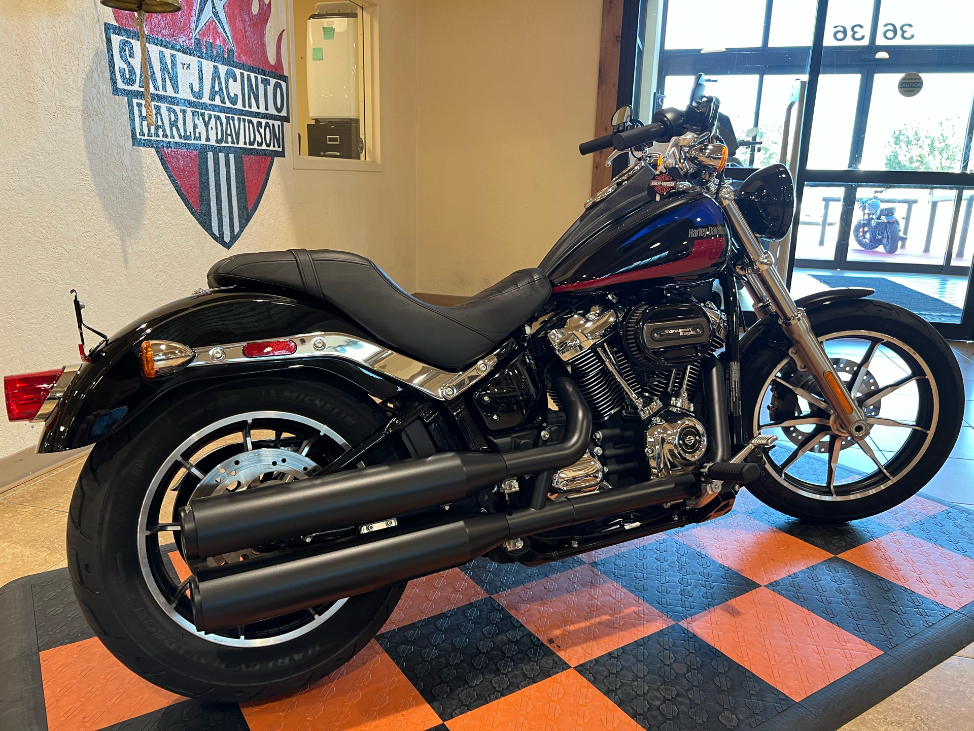 2019 Harley-Davidson Low Rider® in Pasadena, Texas - Photo 3