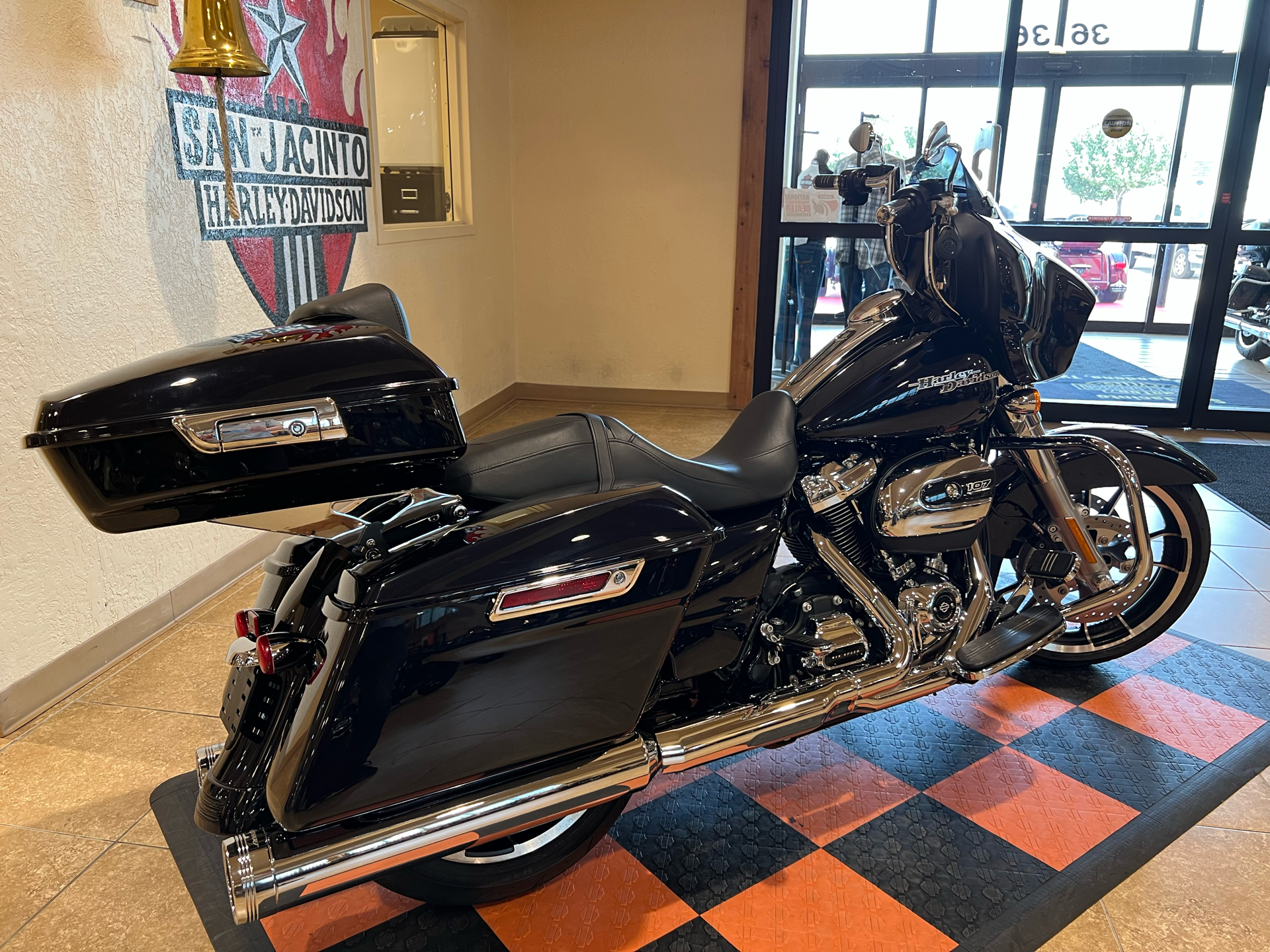 2020 Harley-Davidson Street Glide® in Pasadena, Texas - Photo 3