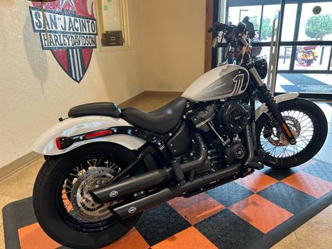 2019 Harley-Davidson Street Bob® in Pasadena, Texas - Photo 3
