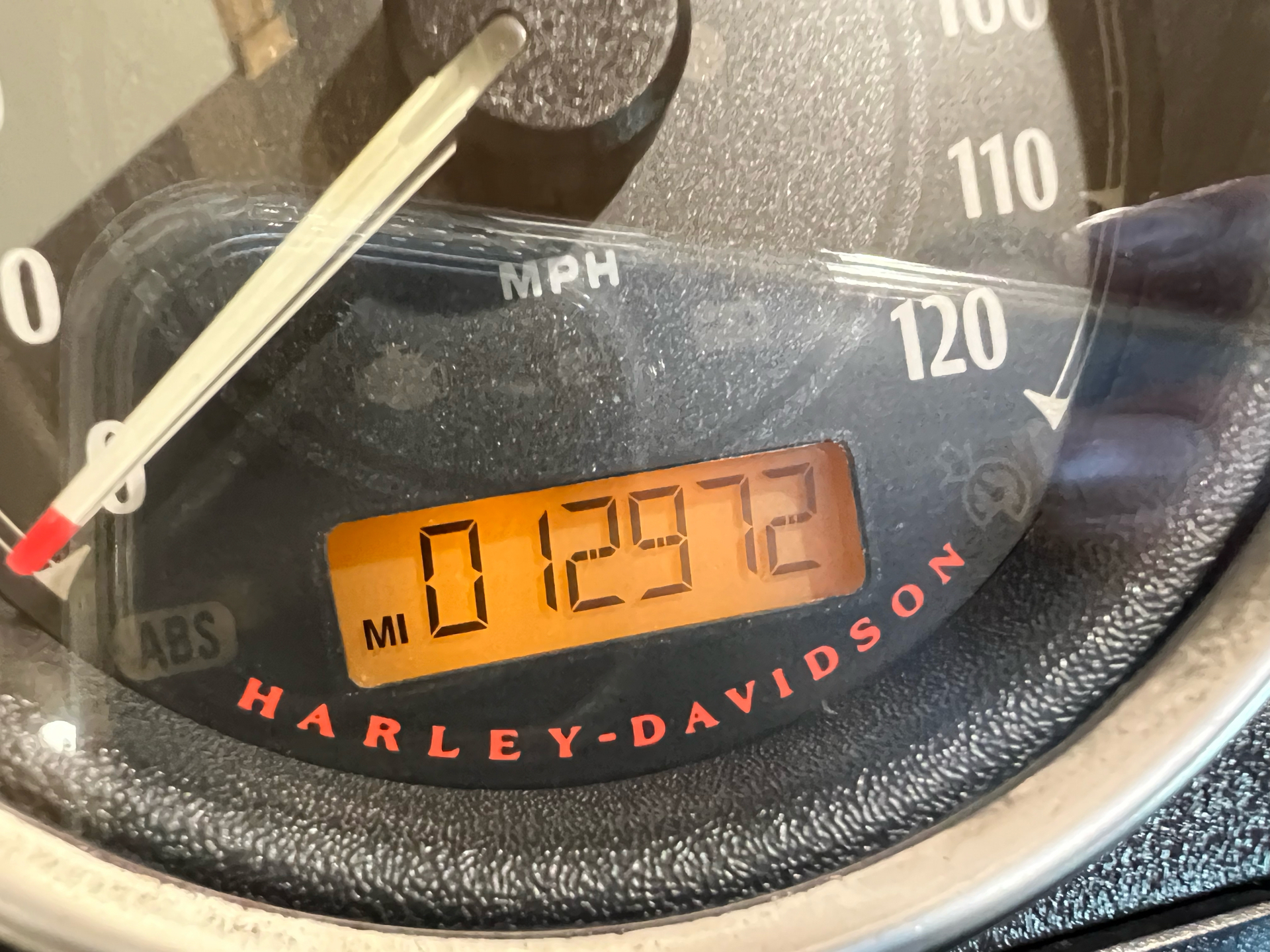 2019 Harley-Davidson Iron 883™ in Pasadena, Texas - Photo 5
