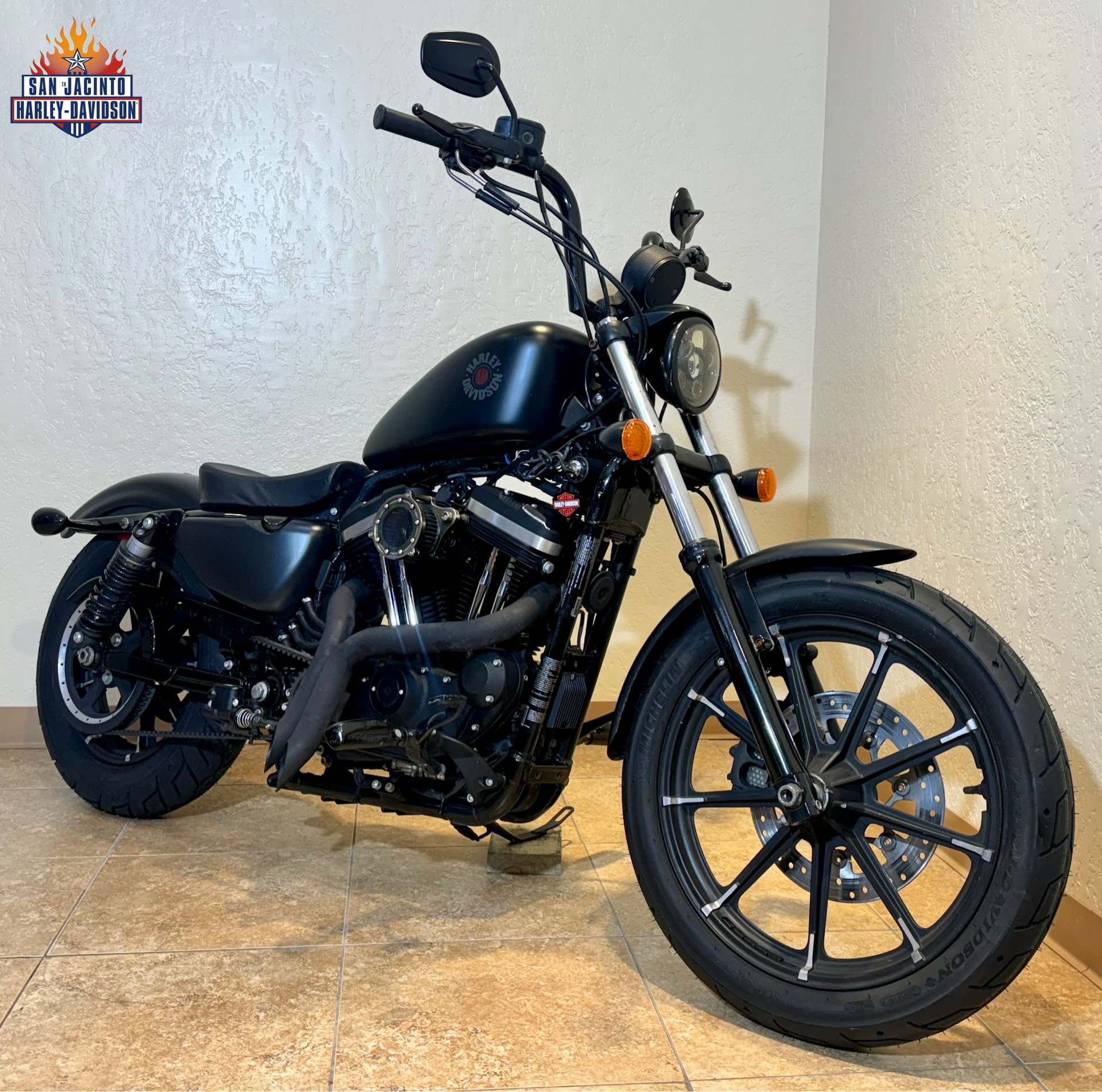 2020 Harley-Davidson Iron 883™ in Pasadena, Texas - Photo 2