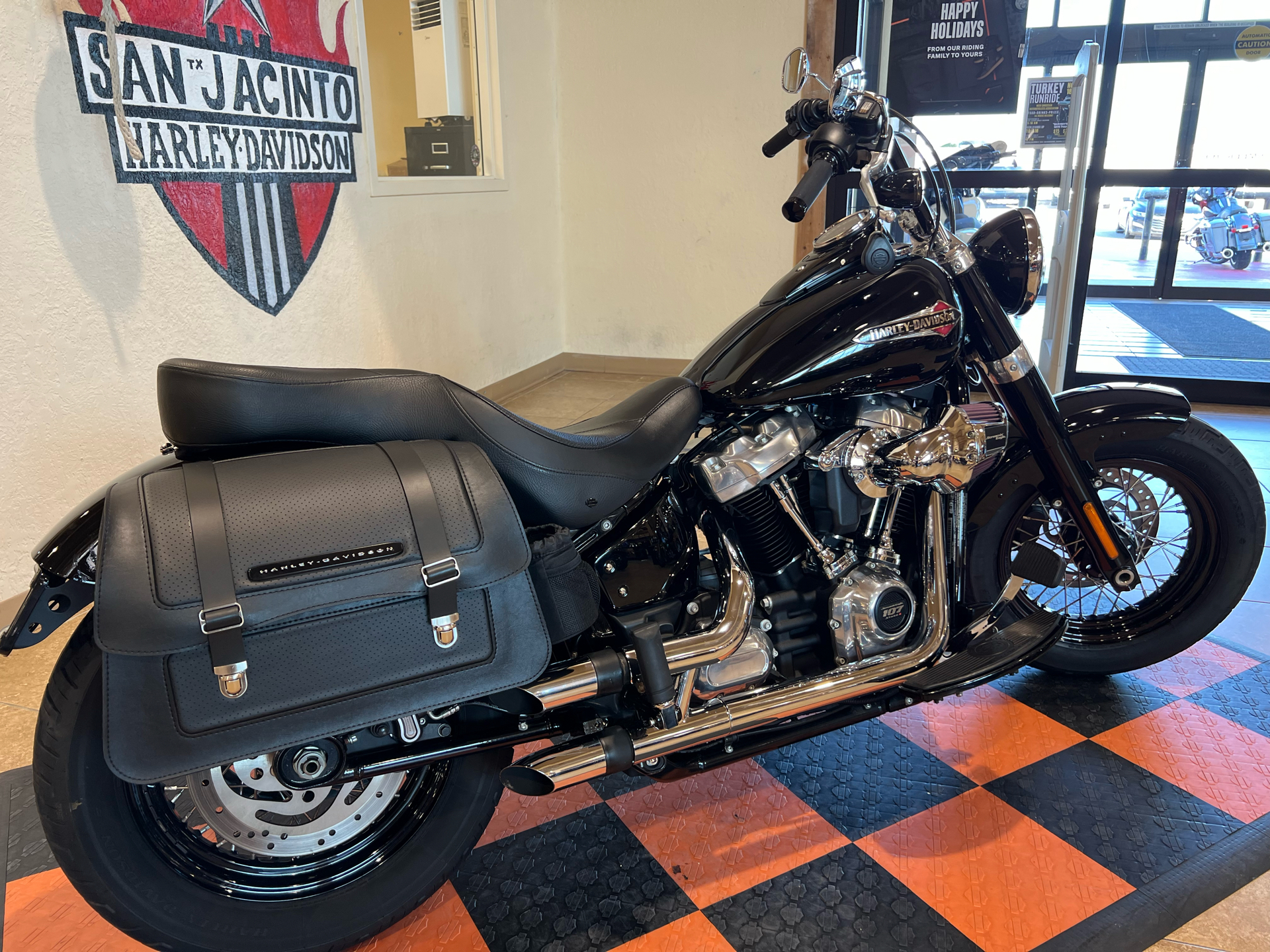 2021 Harley-Davidson Softail Slim® in Pasadena, Texas - Photo 3
