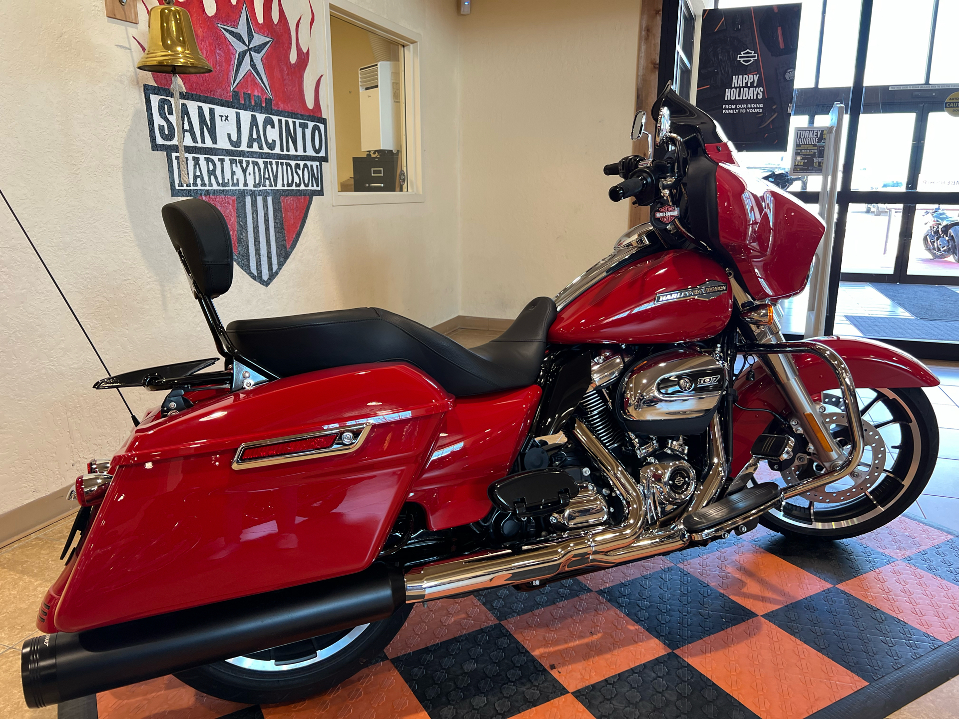2023 Harley-Davidson Street Glide® in Pasadena, Texas - Photo 3