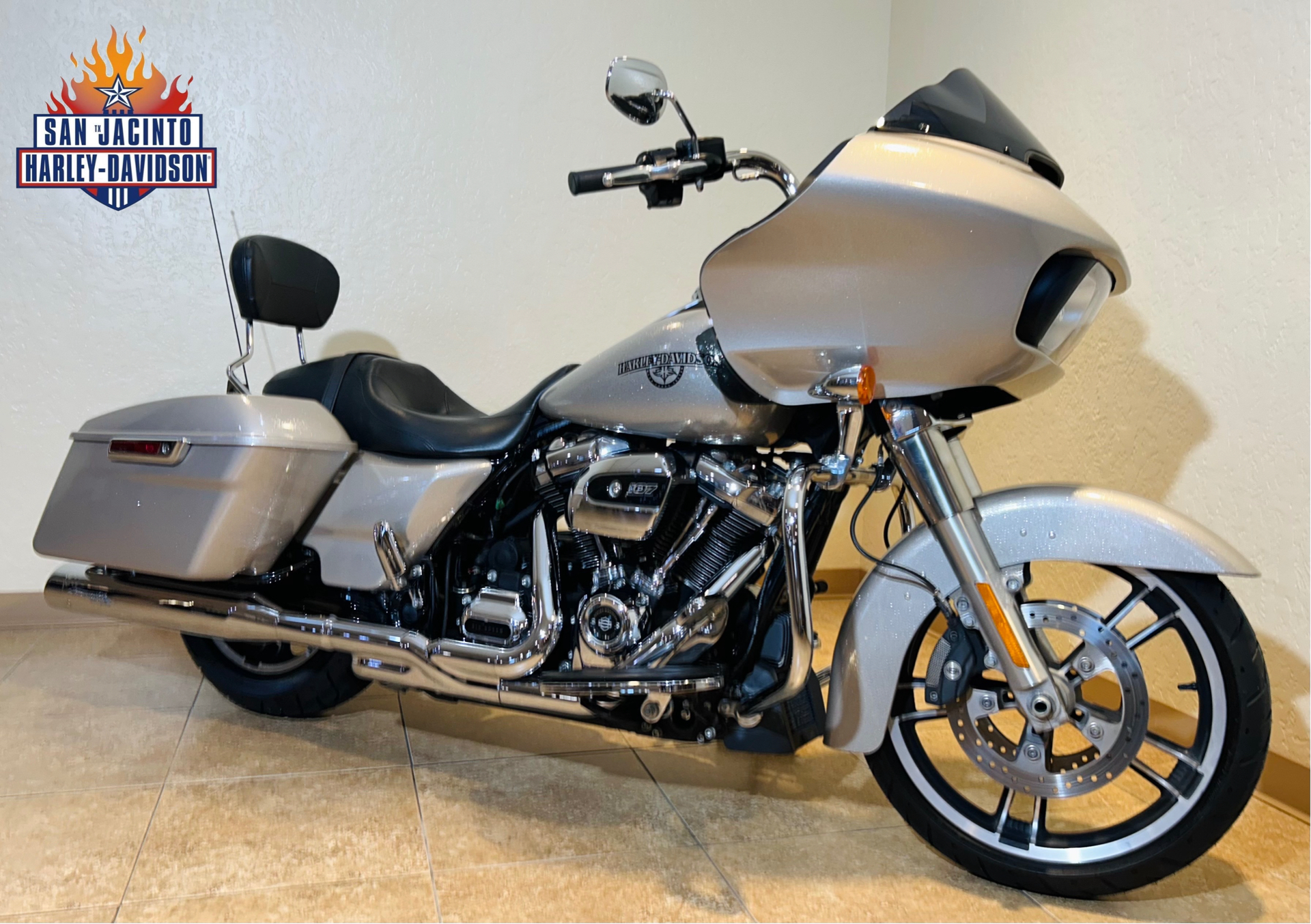 2018 Harley-Davidson Road Glide® in Pasadena, Texas - Photo 3