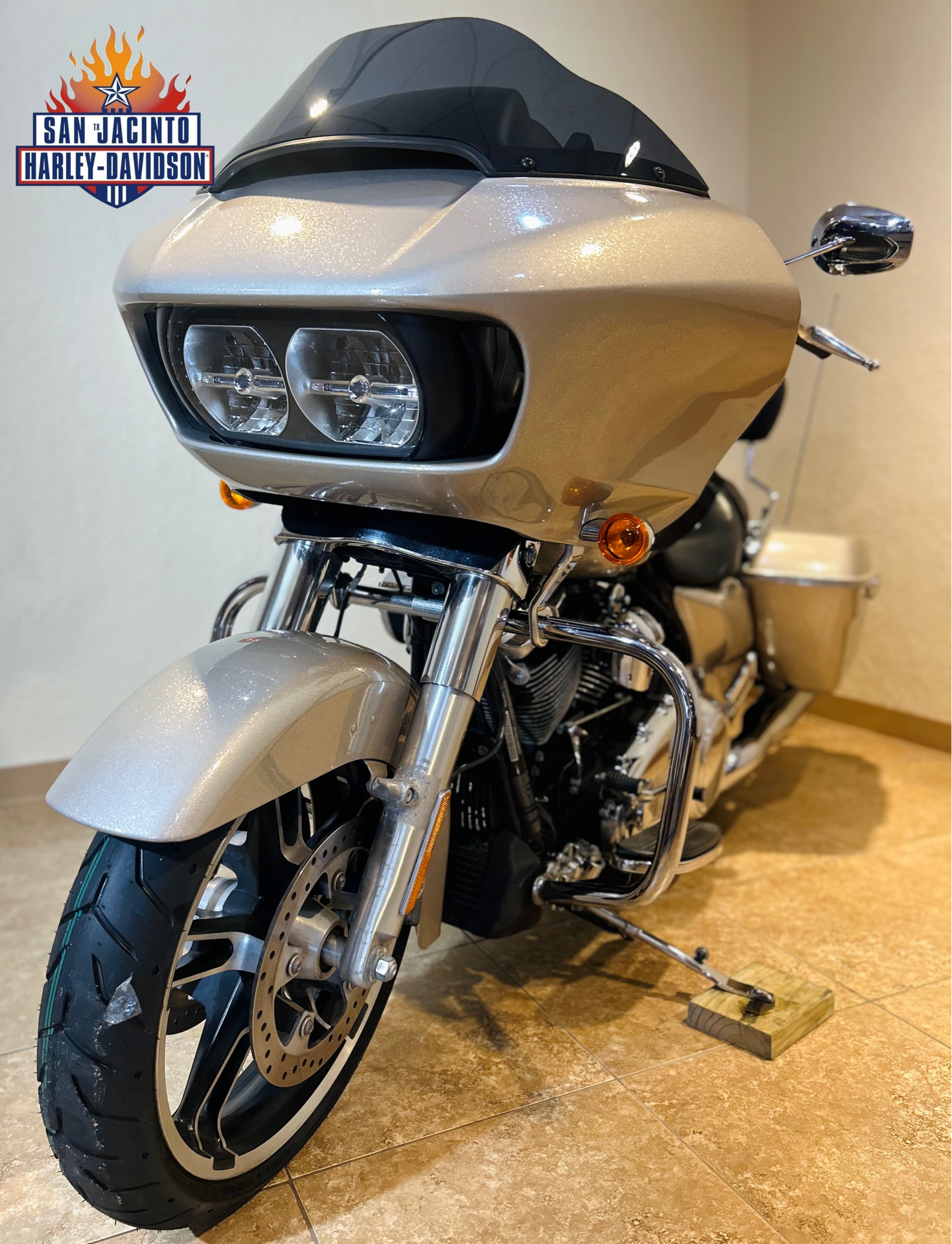 2018 Harley-Davidson Road Glide® in Pasadena, Texas - Photo 7