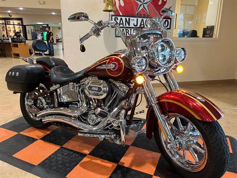 2014 Harley-Davidson CVO™ Softail® Deluxe in Pasadena, Texas - Photo 2